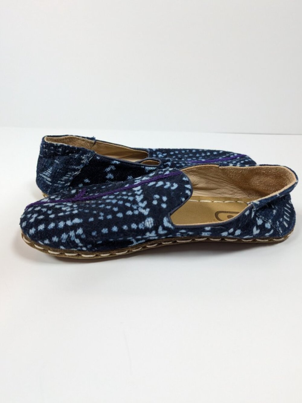 Great condition Raum Goods Women’s Barefoot Grounding Mudlcoth Slip-On Shoes - 8 - Picture 9 of 14